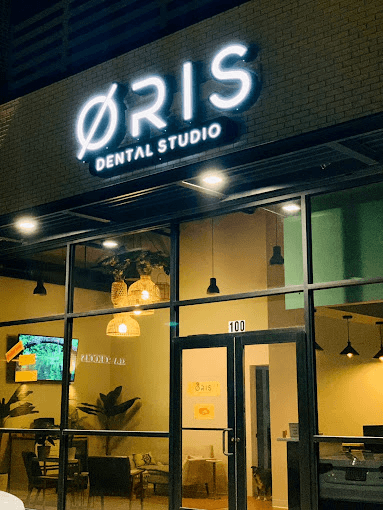 Oris Dental Studio entrance
