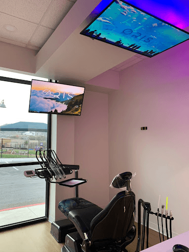 Dental treatment room